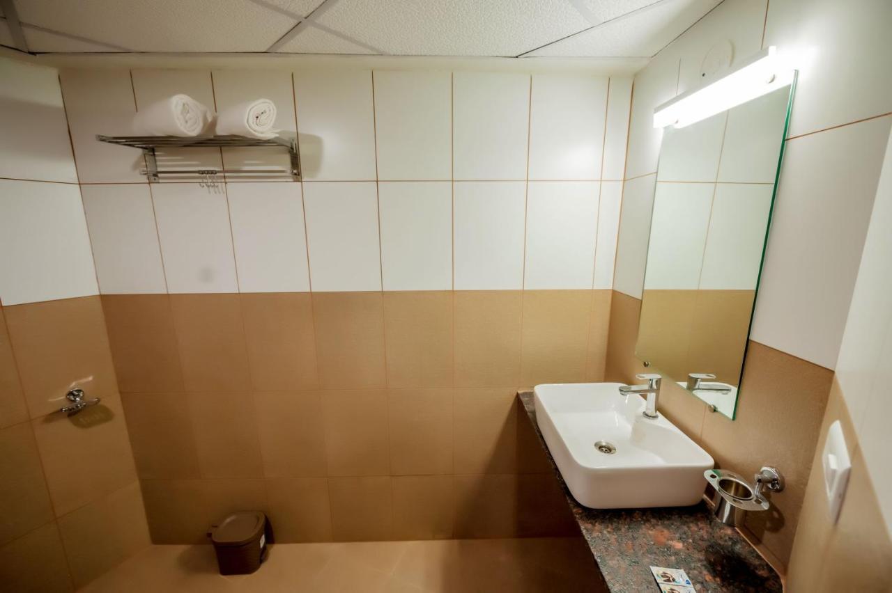 Hotel Heraa International Mangalore Dış mekan fotoğraf